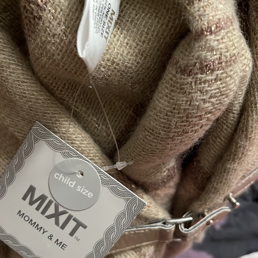 💎🧶💎🧶 • 👧🏼MIXIT. x Child Size 👧🏼 •🧶💎🧶💎